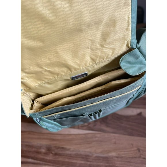 Tumi Other Green Tumi Laptop Bag Luggage Perfect Condition Poshmark